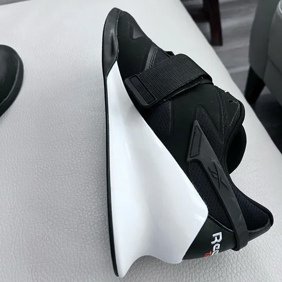 NWT - Reebok Men’s Legacy Lift III - Size 10 - Picture 6 of 12